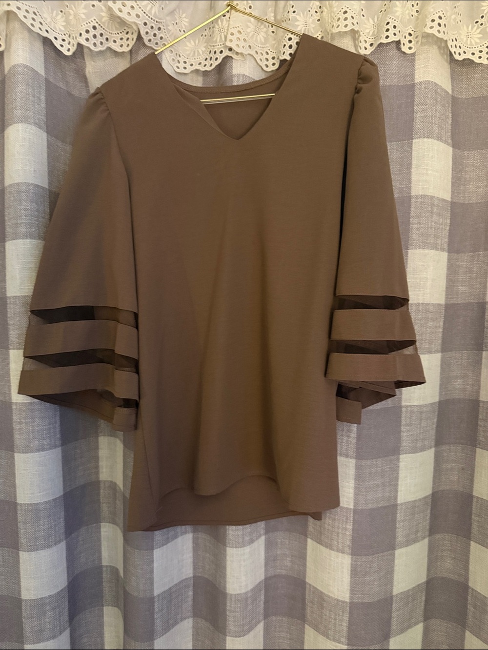 Women's V-Neck Bell Sleeve Top in Taupe